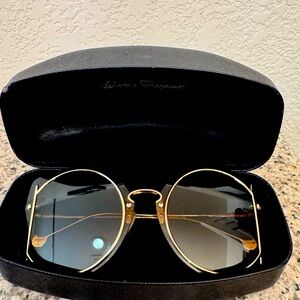 Feragamo Sunnies!